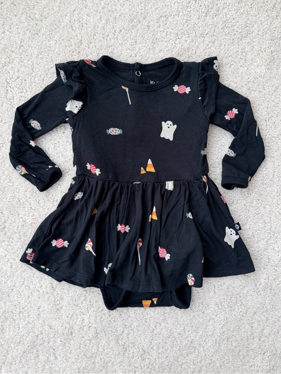 Kyte BABY Other - Kyte BABY Twirl Bodysuit with Candy Print